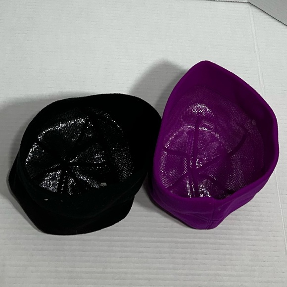 Columbia ||  youth unisex bundle winter hats - Picture 5 of 10